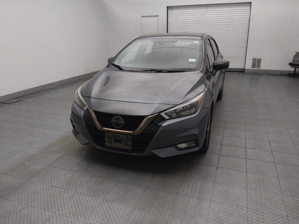 Used 2020 Nissan Versa SR w/ Convenience Package FWD image 15