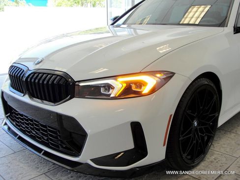 Used 2023 BMW 330i Sedan w/ M Sport Package RWD image 39