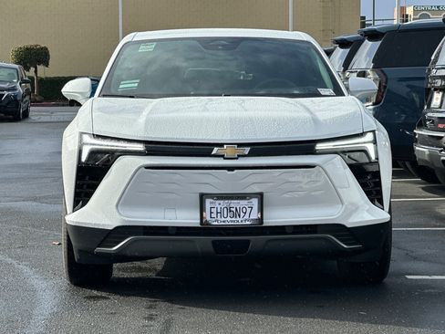 Used 2026 Chevrolet Blazer EV LT FWD image 10