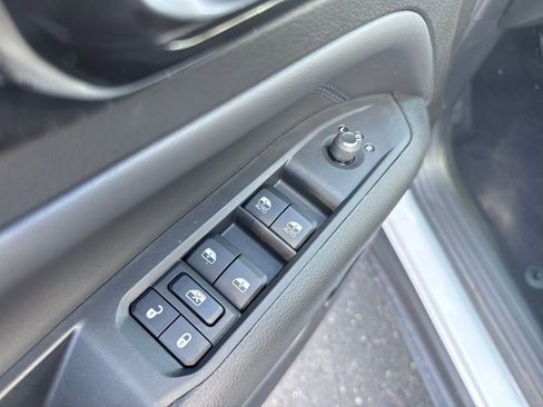 New 2026 Jeep Compass Limited w/ Sun, Sound & Navigation Group image 12