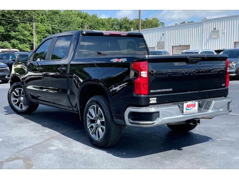 Used 2023 Chevrolet Silverado 1500 LT w/ Protection Package AWD/4WD image 10
