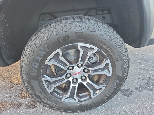 Used 2023 GMC Canyon AT4 w/ AT4 Premium Package AWD/4WD image 28
