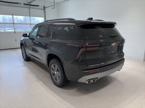 New 2026 Chevrolet Traverse LT image 4