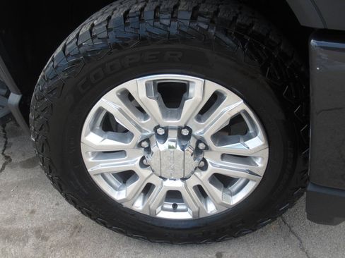 Used 2020 GMC Sierra 2500 Denali AWD/4WD image 5