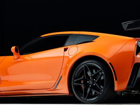 Used 2019 Chevrolet Corvette ZR1 image 15