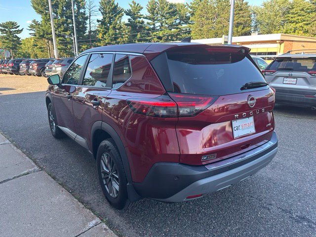Used 2022 Nissan Rogue S AWD/4WD image 5