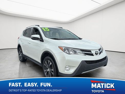 Used 2015 Toyota RAV4 Limited w/ Technology Package AWD/4WD image 1