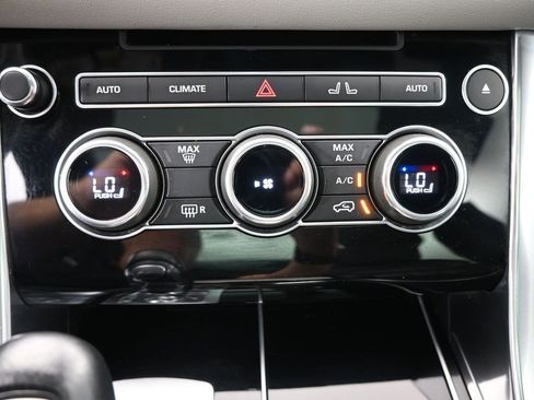 Used 2016 Land Rover Range Rover Sport HSE image 3