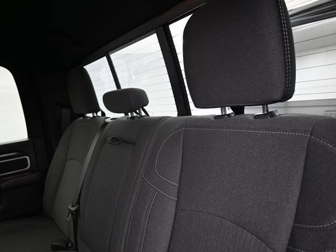 Used 2024 RAM 2500 Big Horn w/ Night Edition AWD/4WD image 15