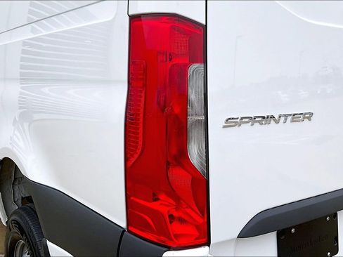 New 2025 Mercedes-Benz Sprinter 2500 image 14