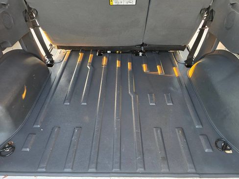 Used 2012 Ford Transit Connect XLT Premium image 25