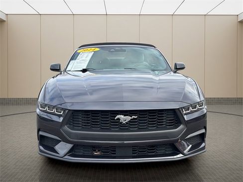 Used 2024 Ford Mustang Premium image 8