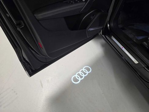 Used 2023 Audi Q5 2.0T Premium Plus w/ Premium Plus Package AWD/4WD image 24