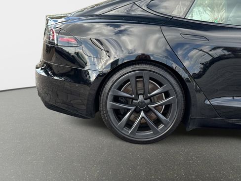 Used 2023 Tesla Model S image 18