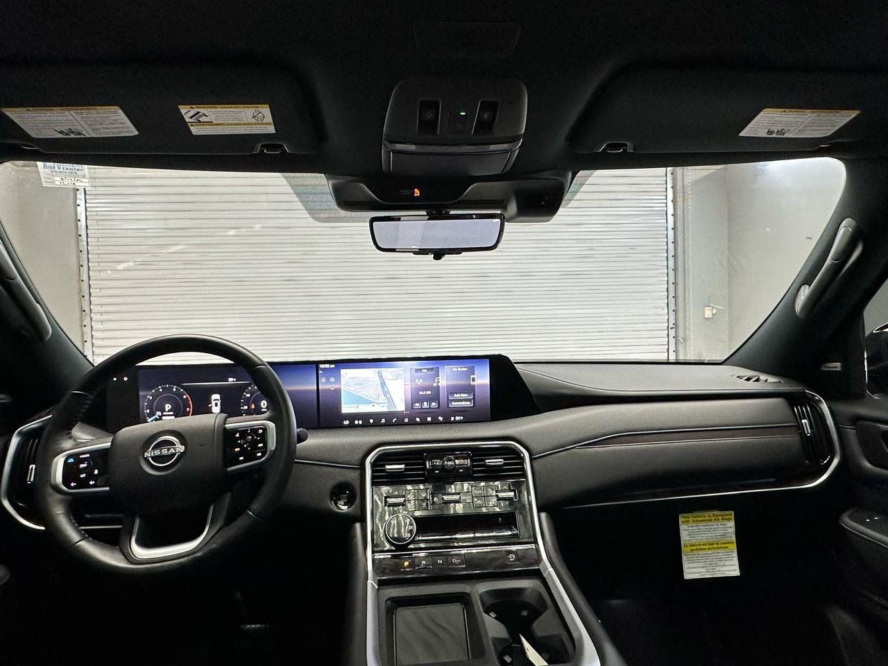Used 2025 Nissan Armada Platinum w/ Convenience Package RWD image 24