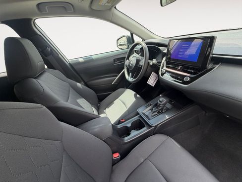 New 2026 Toyota Corolla Cross LE FWD image 15