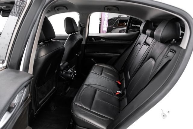 Used 2019 Alfa Romeo Stelvio w/ Nero Edizione RWD image 52