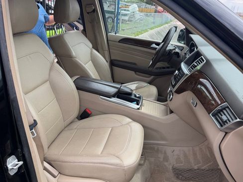 Used 2013 Mercedes-Benz ML 350 BlueTEC 4MATIC image 30