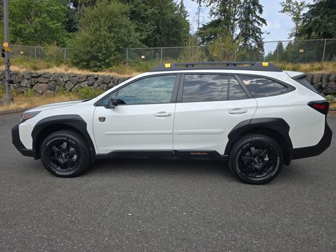 Certified 2025 Subaru Outback Wilderness AWD/4WD image 3