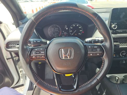 Used 2023 Honda HR-V Sport image 8