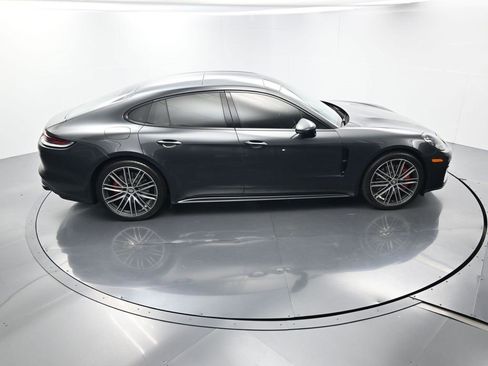 Used 2022 Porsche Panamera 4S image 44