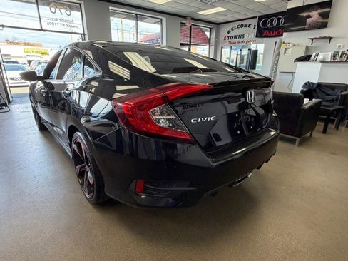 Used 2021 Honda Civic Sport image 12