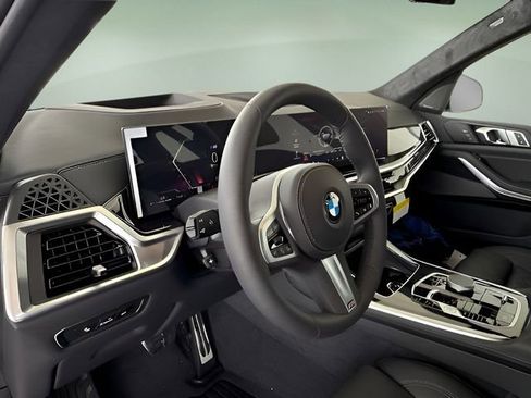 Used 2026 BMW X7 xDrive40i AWD/4WD image 22