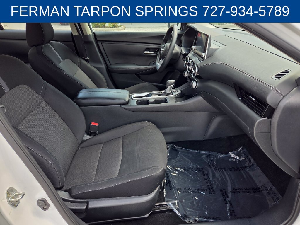 Used 2024 Nissan Sentra SV FWD image 16
