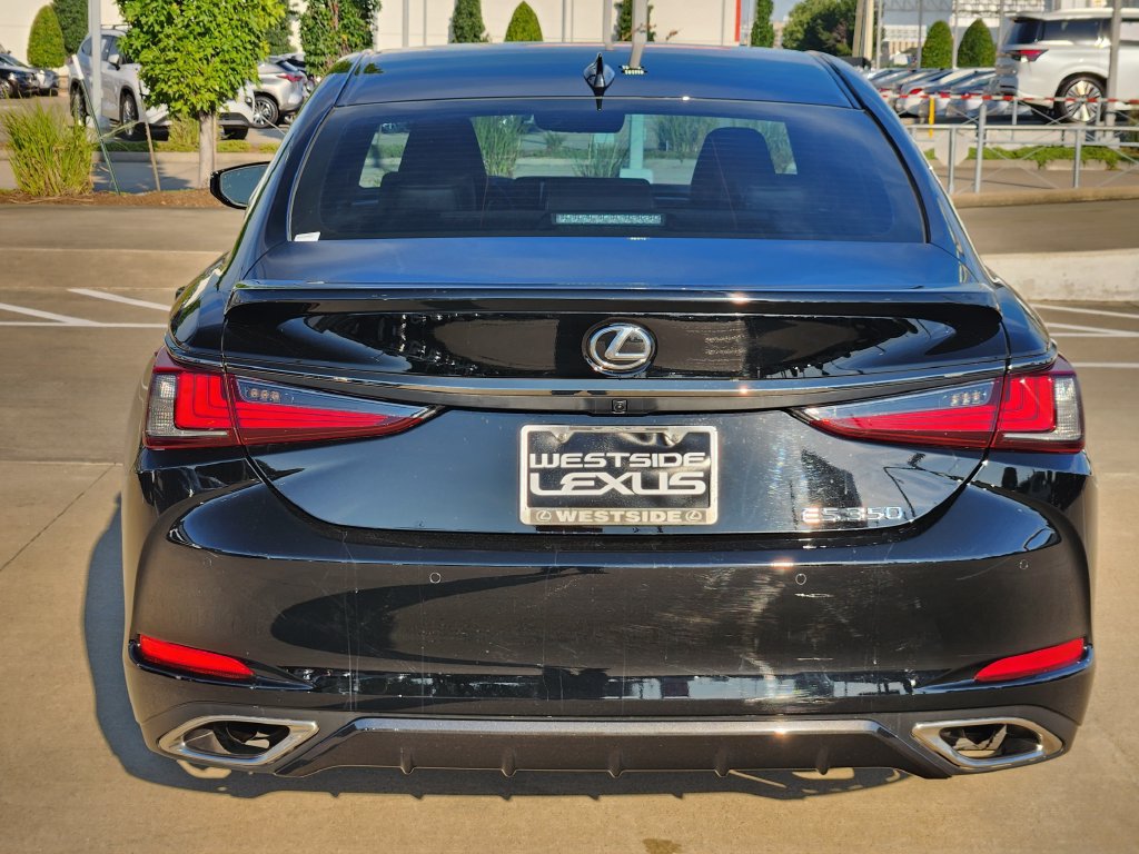 Certified 2023 Lexus ES 350 F Sport w/ Accessory Package (Z2) FWD image 6