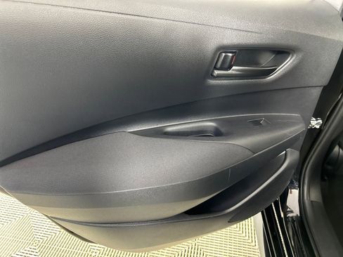 Used 2023 Toyota Corolla LE image 15