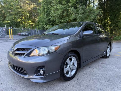 Used 2013 Toyota Corolla S FWD image 3