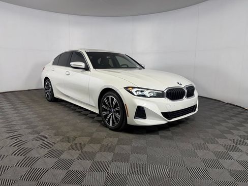 Used 2025 BMW 330i xDrive Sedan AWD/4WD image 5