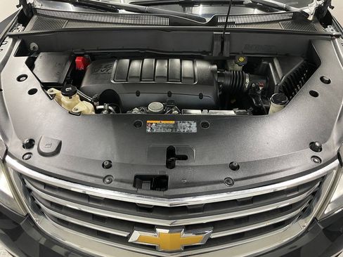 Used 2015 Chevrolet Traverse LT AWD/4WD image 25