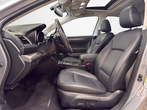Used 2015 Subaru Legacy 2.5i Limited AWD/4WD image 15