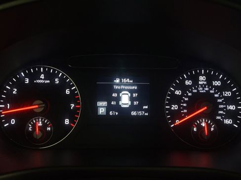 Used 2019 Kia Sorento LX image 23