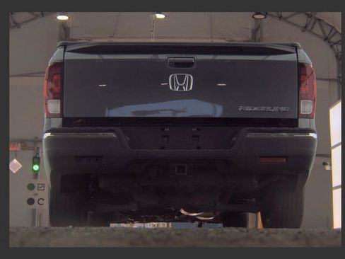 Used 2019 Honda Ridgeline RTL image 9