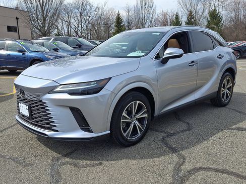 Used 2025 Lexus RX 350 Premium image 3