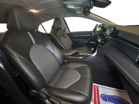 Used 2023 Toyota Camry SE image 15