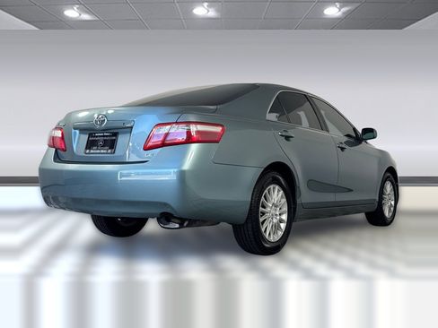 Used 2008 Toyota Camry LE FWD image 8