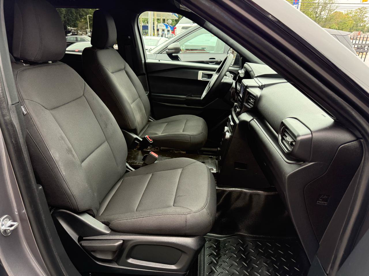 Used 2021 Ford Explorer 4WD Police Interceptor image 24