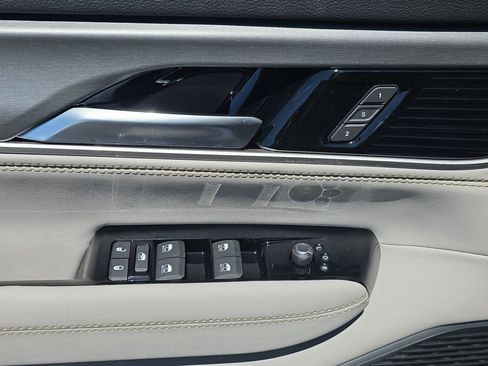 New 2026 Jeep Grand Wagoneer L 4WD image 24