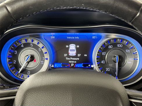Used 2019 Chrysler 300 Touring w/ Sport Appearance Package RWD image 18