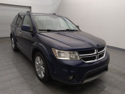Used 2017 Dodge Journey SXT w/ Chrome Appearance Group image 13