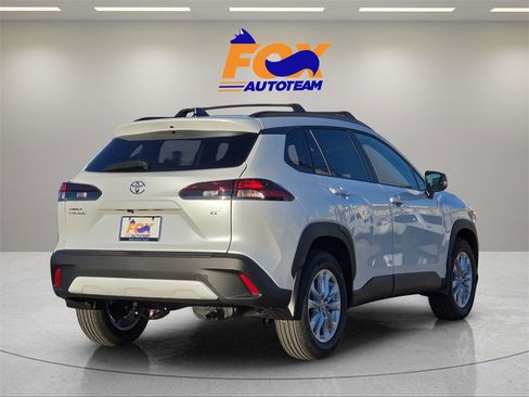 New 2026 Toyota Corolla Cross LE image 5