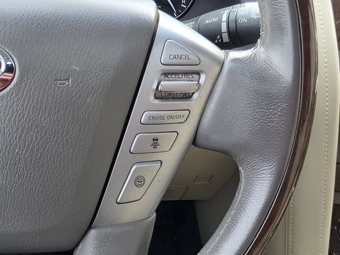 Used 2017 INFINITI QX80 2WD w/ Driver Assistance Package image 30