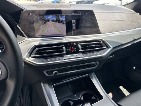 Used 2019 BMW X5 xDrive40i w/ Convenience Package AWD/4WD image 26