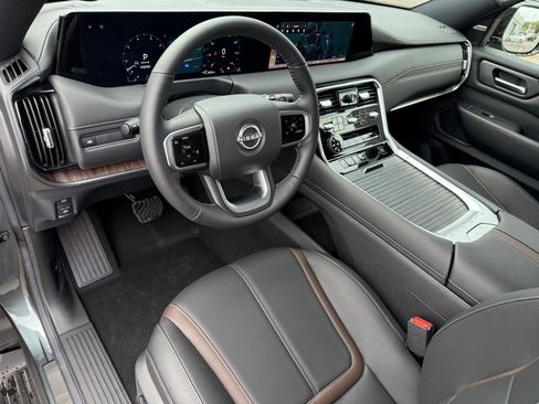 New 2026 Nissan Armada SL AWD/4WD image 10