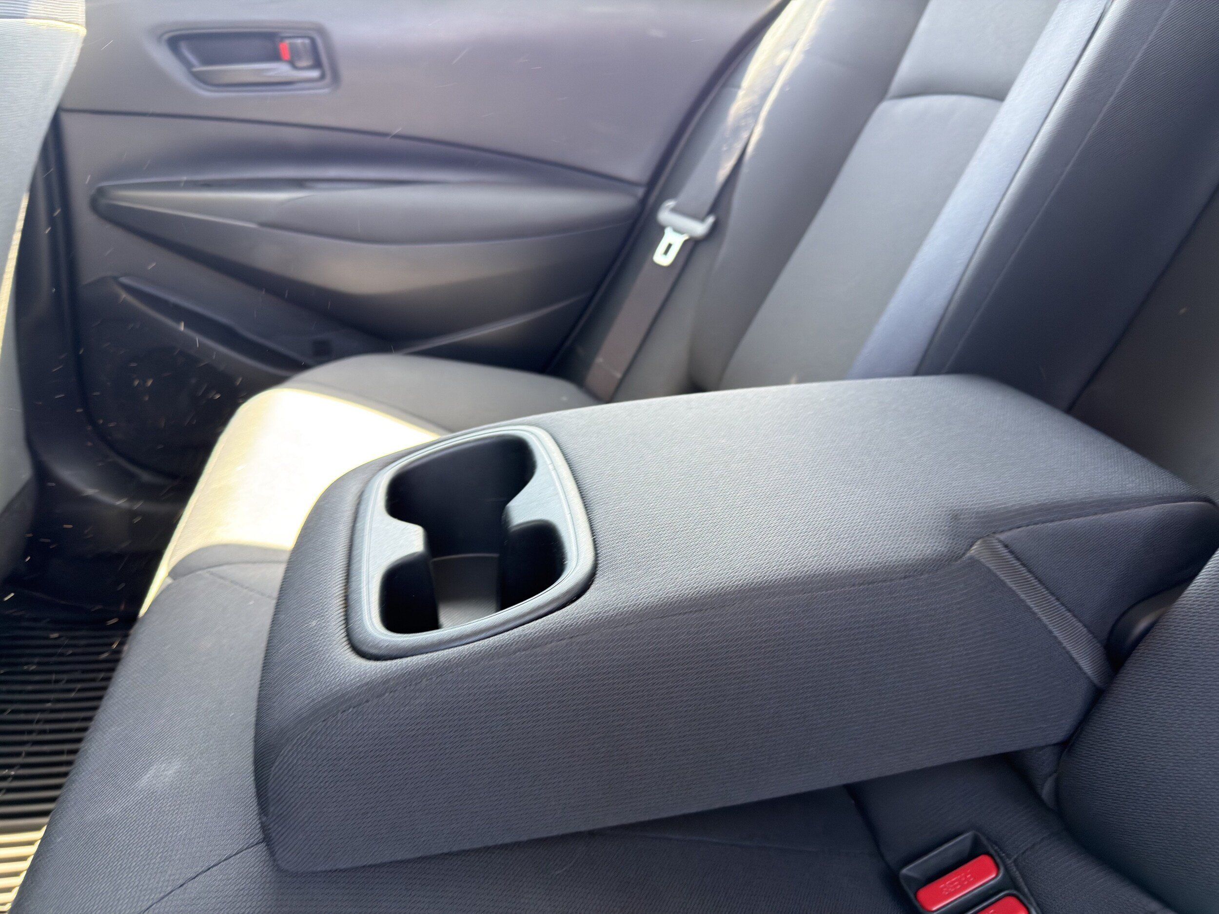 Used 2024 Toyota Corolla LE FWD image 18