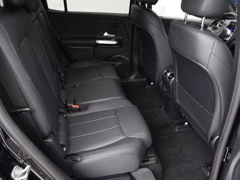 Certified 2024 Mercedes-Benz EQB 250+ image 17
