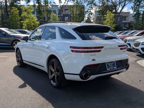Used 2025 Genesis GV70 3.5T Sport w/ Sport Advanced Package AWD/4WD image 6